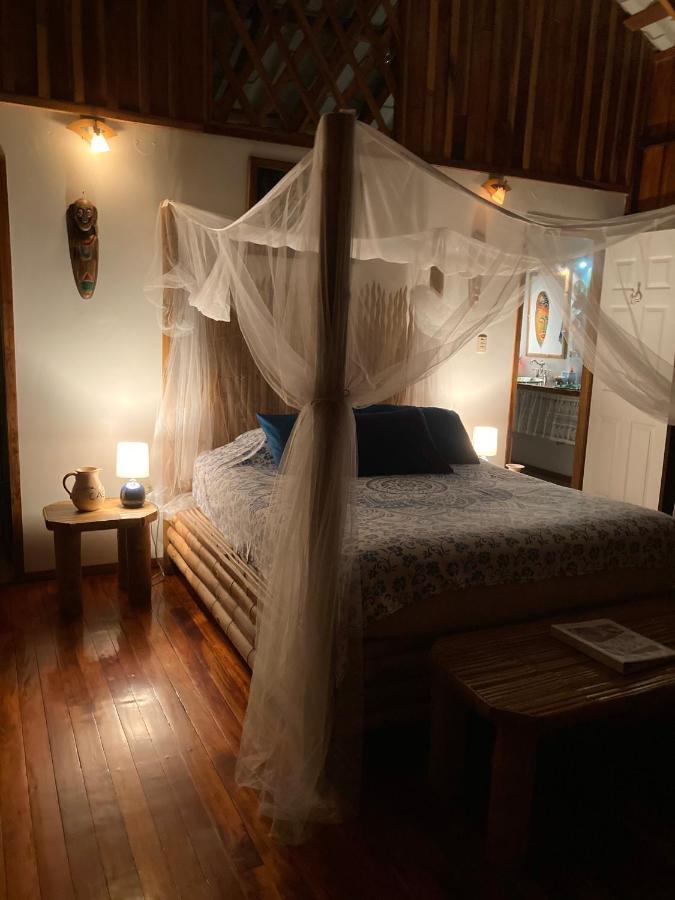 Coral Hill Bungalows Cahuita Eksteriør bilde
